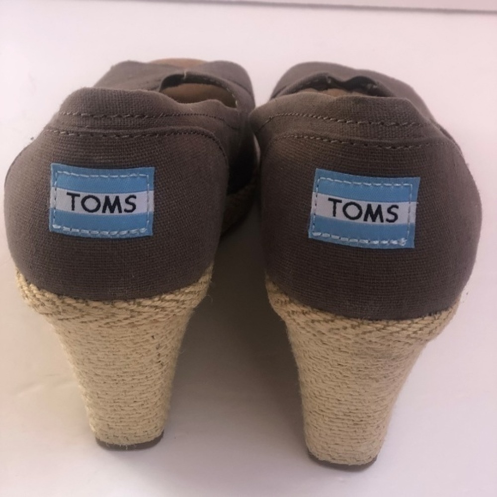 Toms Shoes Womens Wedge Size W9 Gray Canvas Classi - Picture 6 of 8